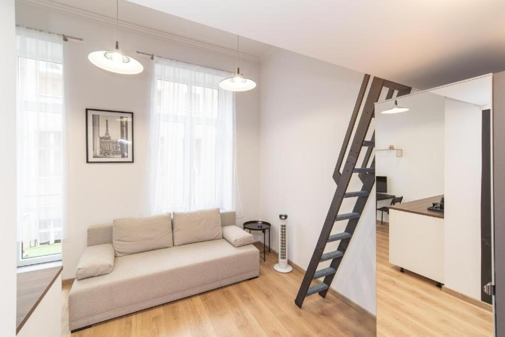 Vipol Amartamenty Biznesowe Apartment Lodź Bagian luar foto